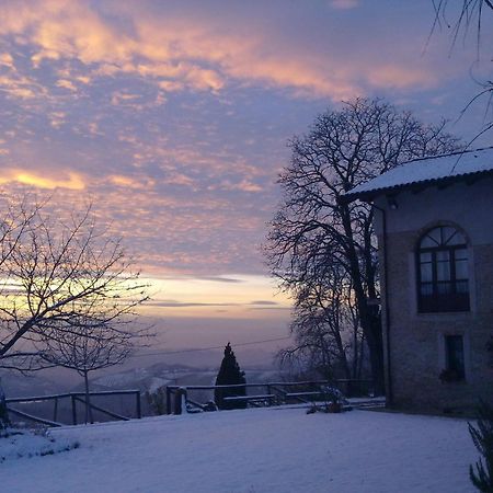 Casa Branzele Acomodação com café da manhã Trezzo Tinella Exterior foto