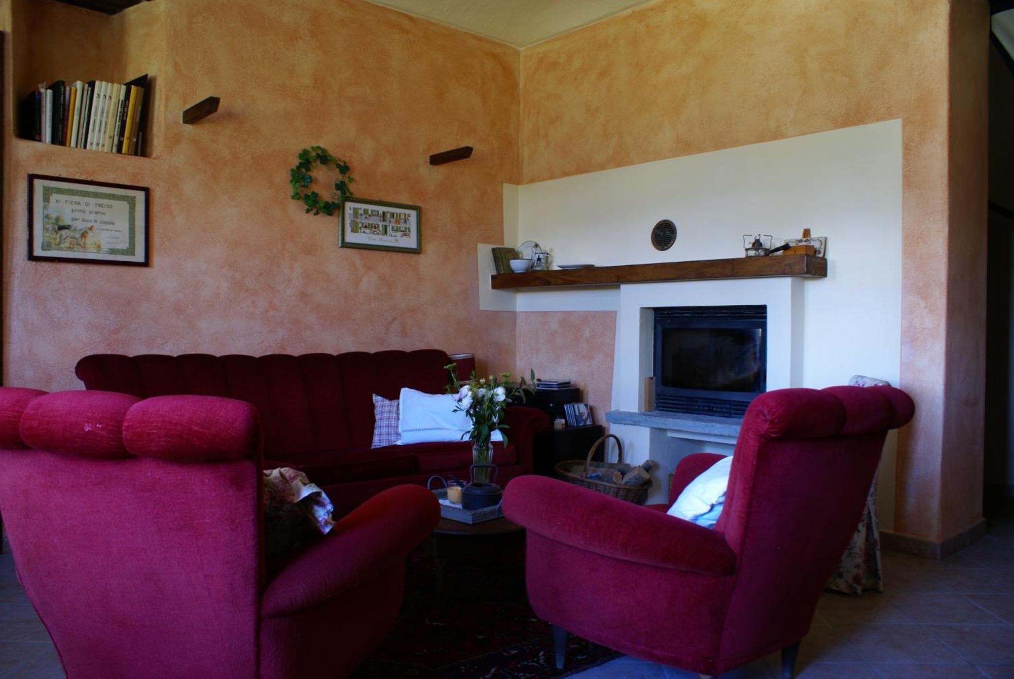 Casa Branzele Acomodação com café da manhã Trezzo Tinella Exterior foto