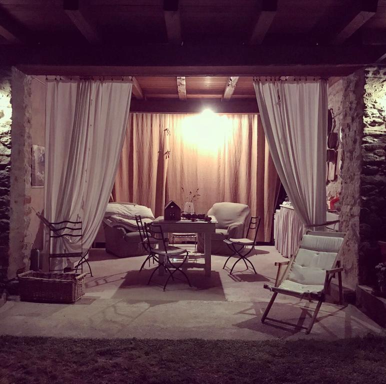Casa Branzele Acomodação com café da manhã Trezzo Tinella Exterior foto